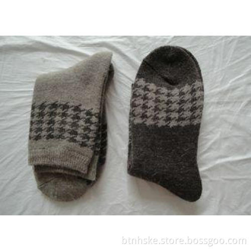 Grey Woven Jacquard Mens Wool Socks , Breathable Mens Dress